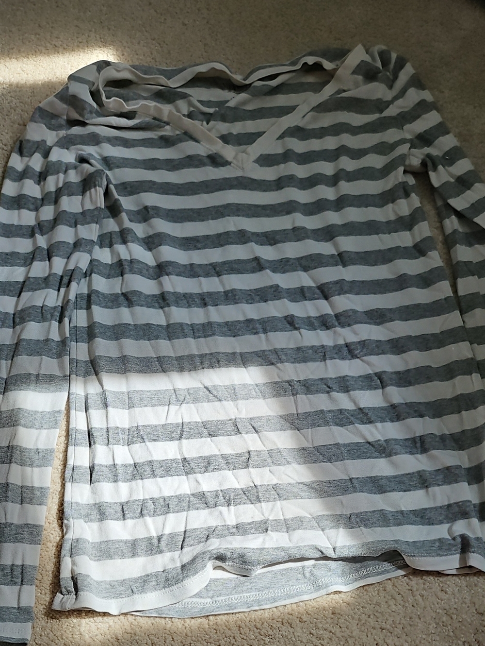 Merona Gray & White Striped Long Sleeve V-Neck Shirt